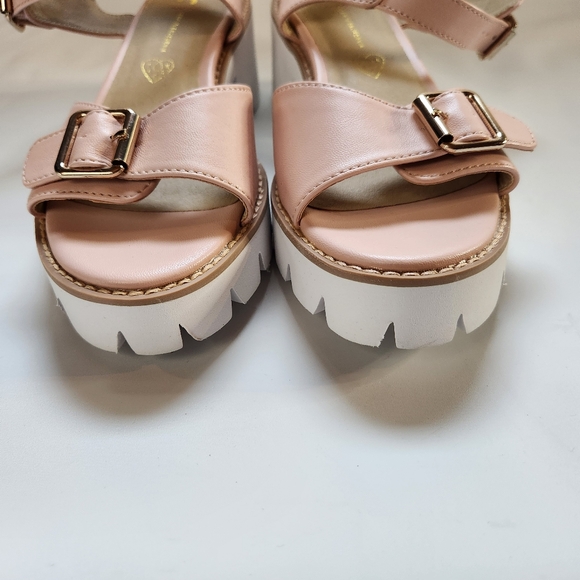 BC Footwear Blush So Famous Sandals Pink Vegan Leather Chunky Size 7.5 - Picture 10 of 15